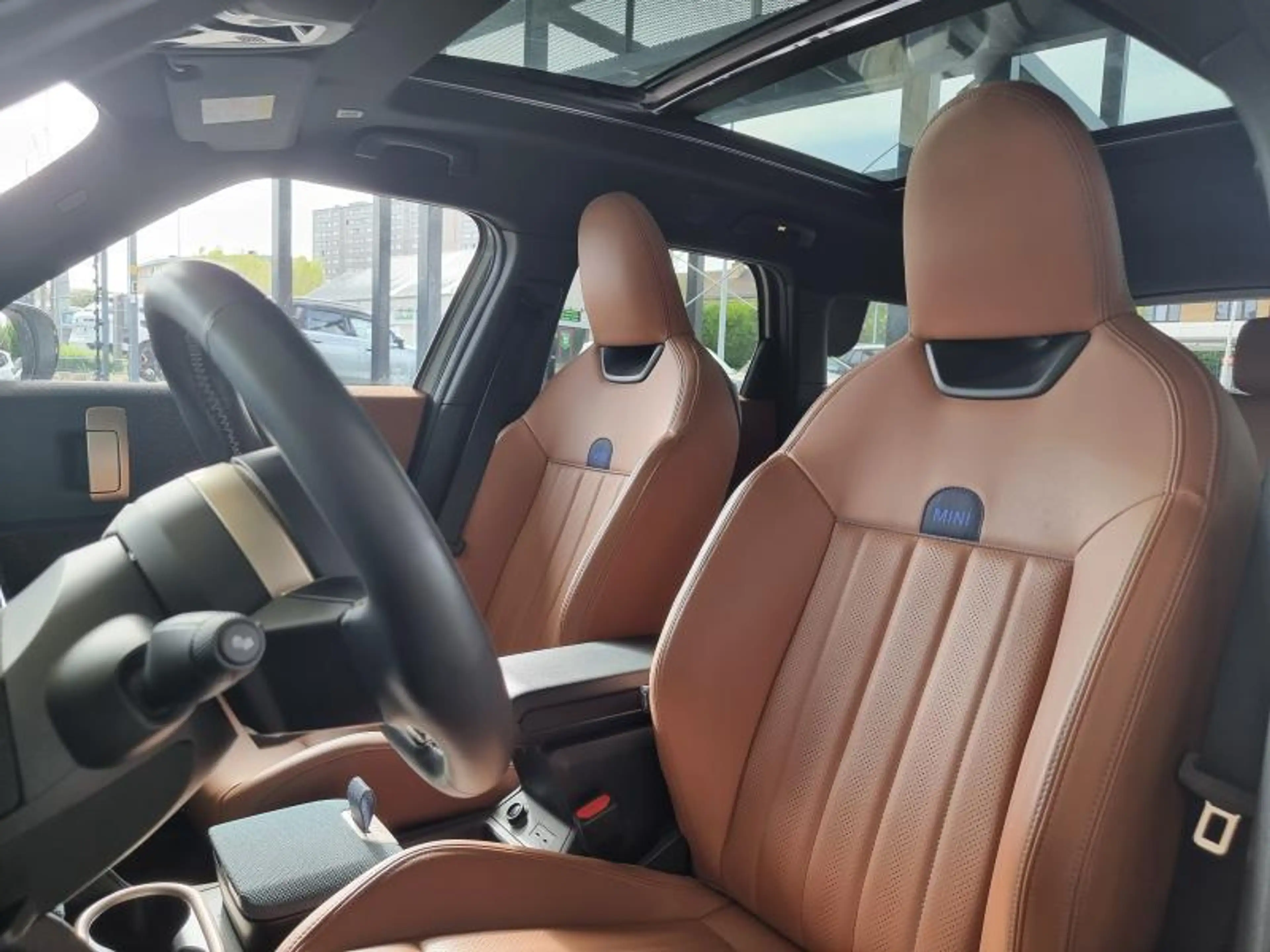 MINI Countryman C Trim Favoured Pack XL — photo 14
