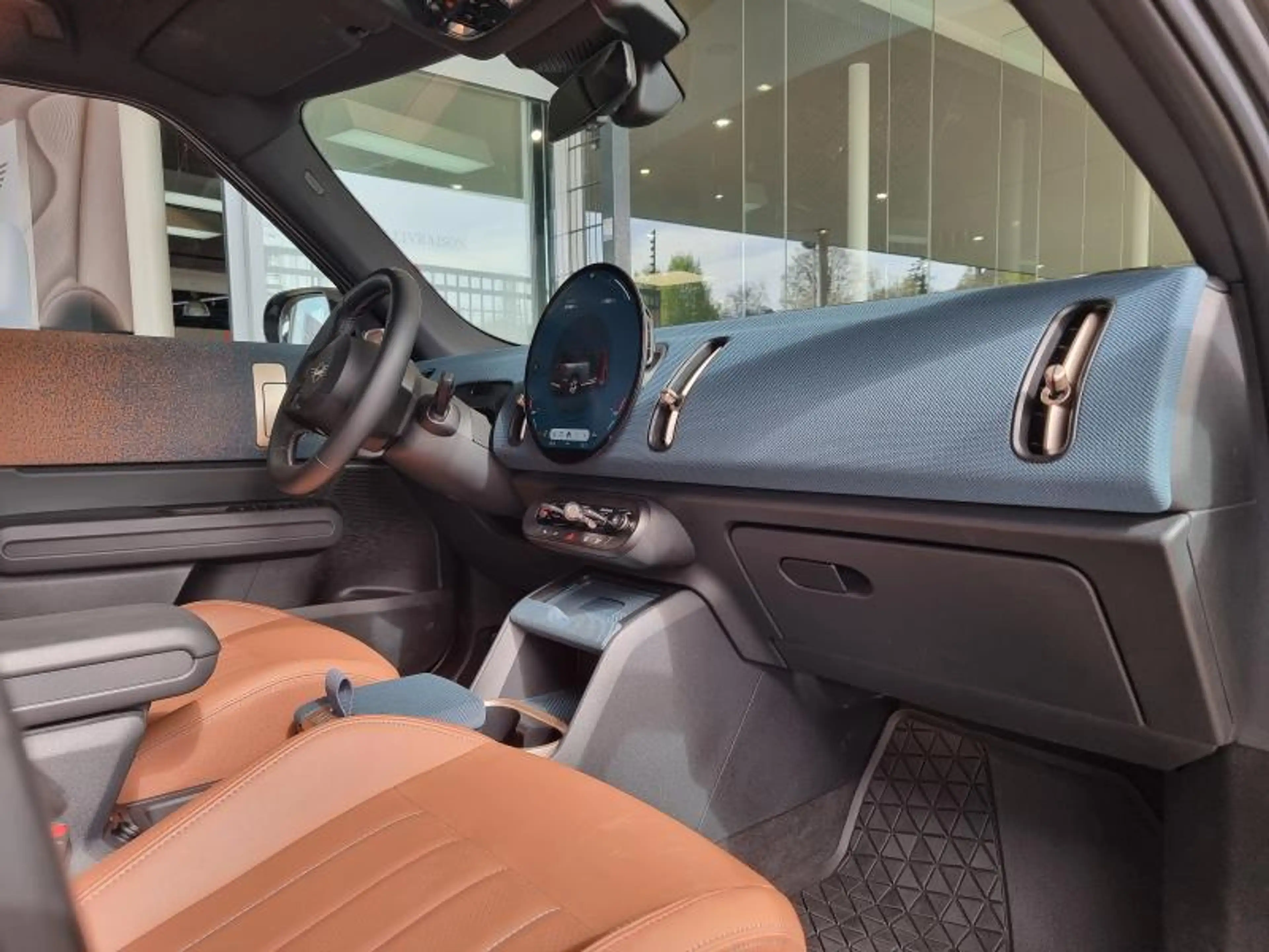 MINI Countryman C Trim Favoured Pack XL — photo 12