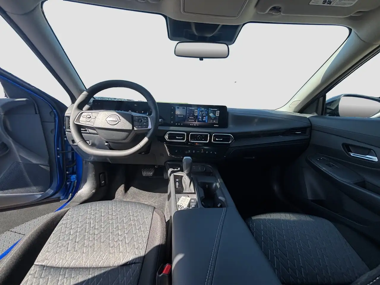 Nissan Sentra снимка Nissan Sentra