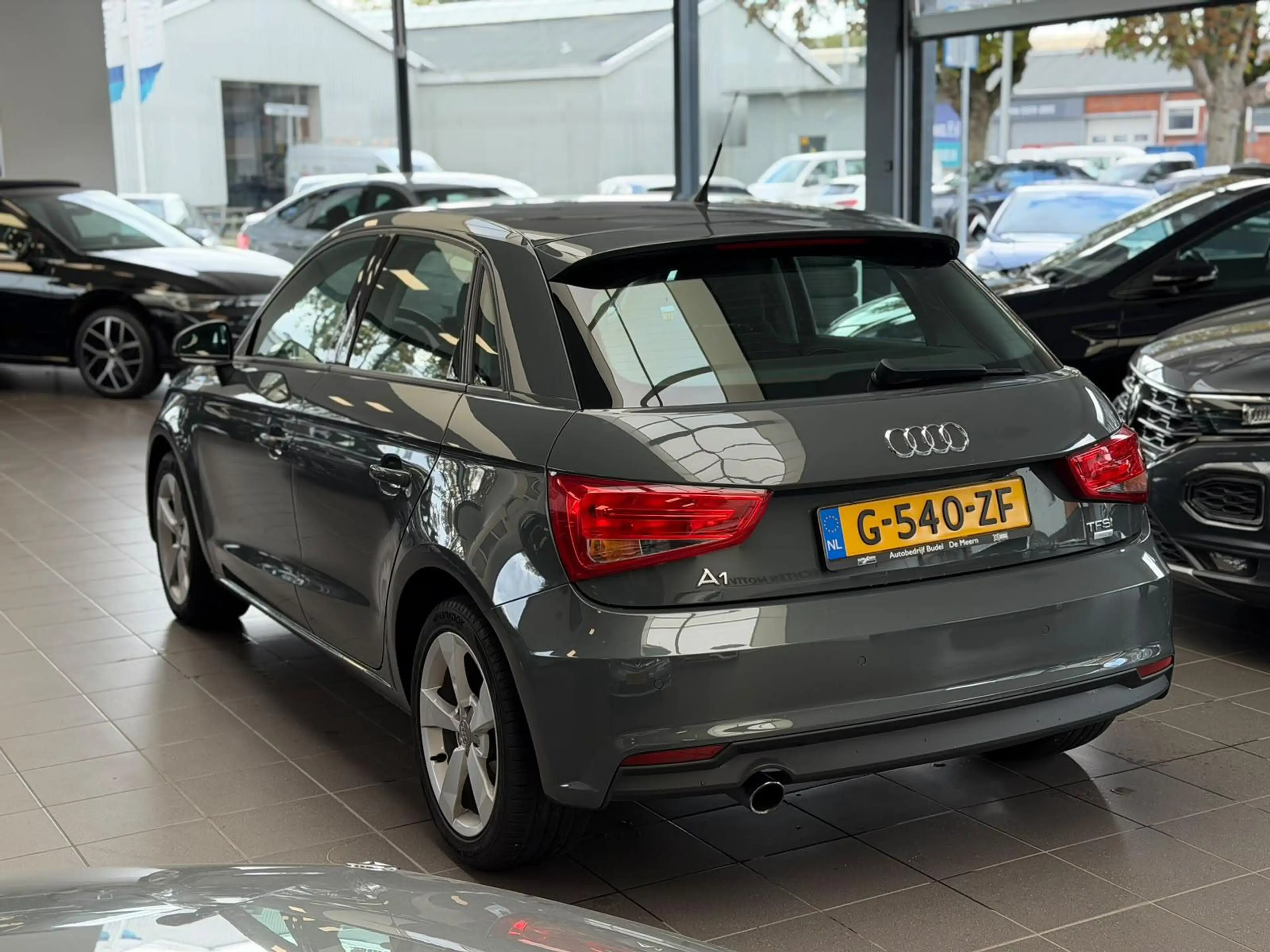 Audi A1 Sportback 1.0 TFSI Pro S-Line / Automaat / — photo 6