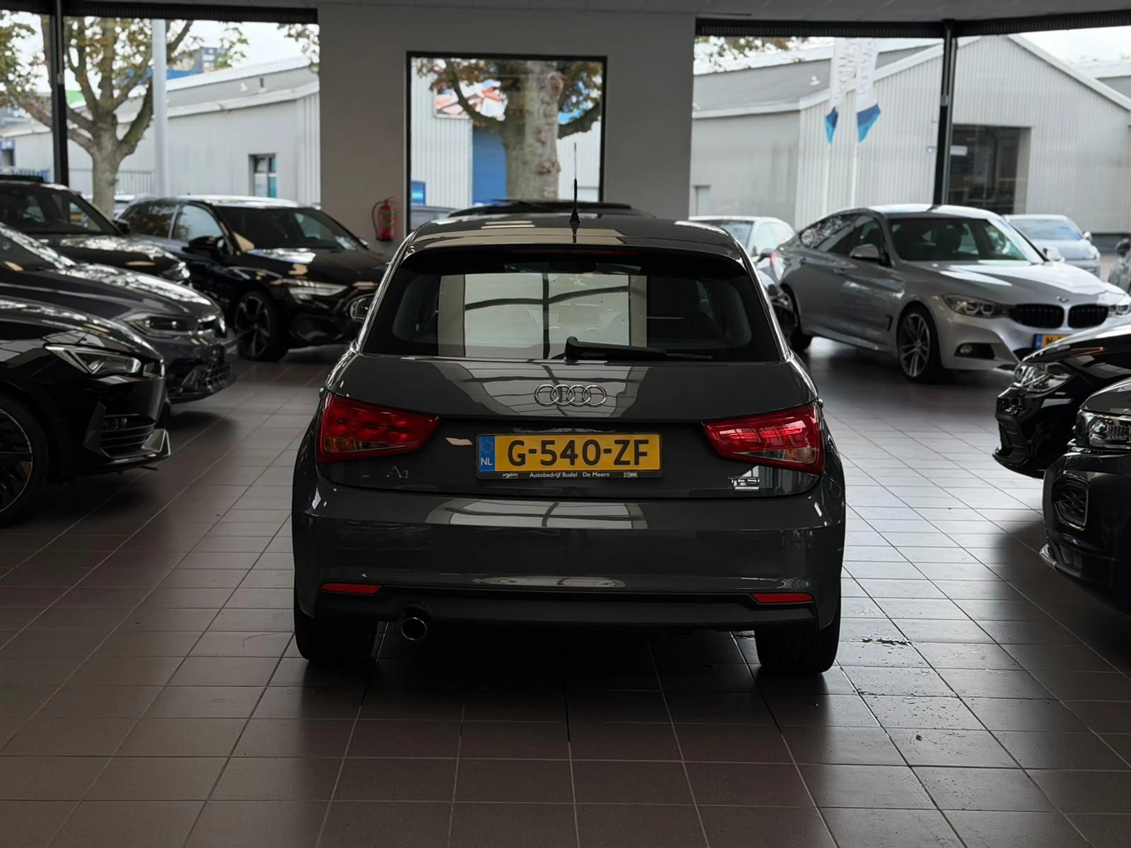 Audi A1 Sportback 1.0 TFSI Pro S-Line / Automaat / — photo 5