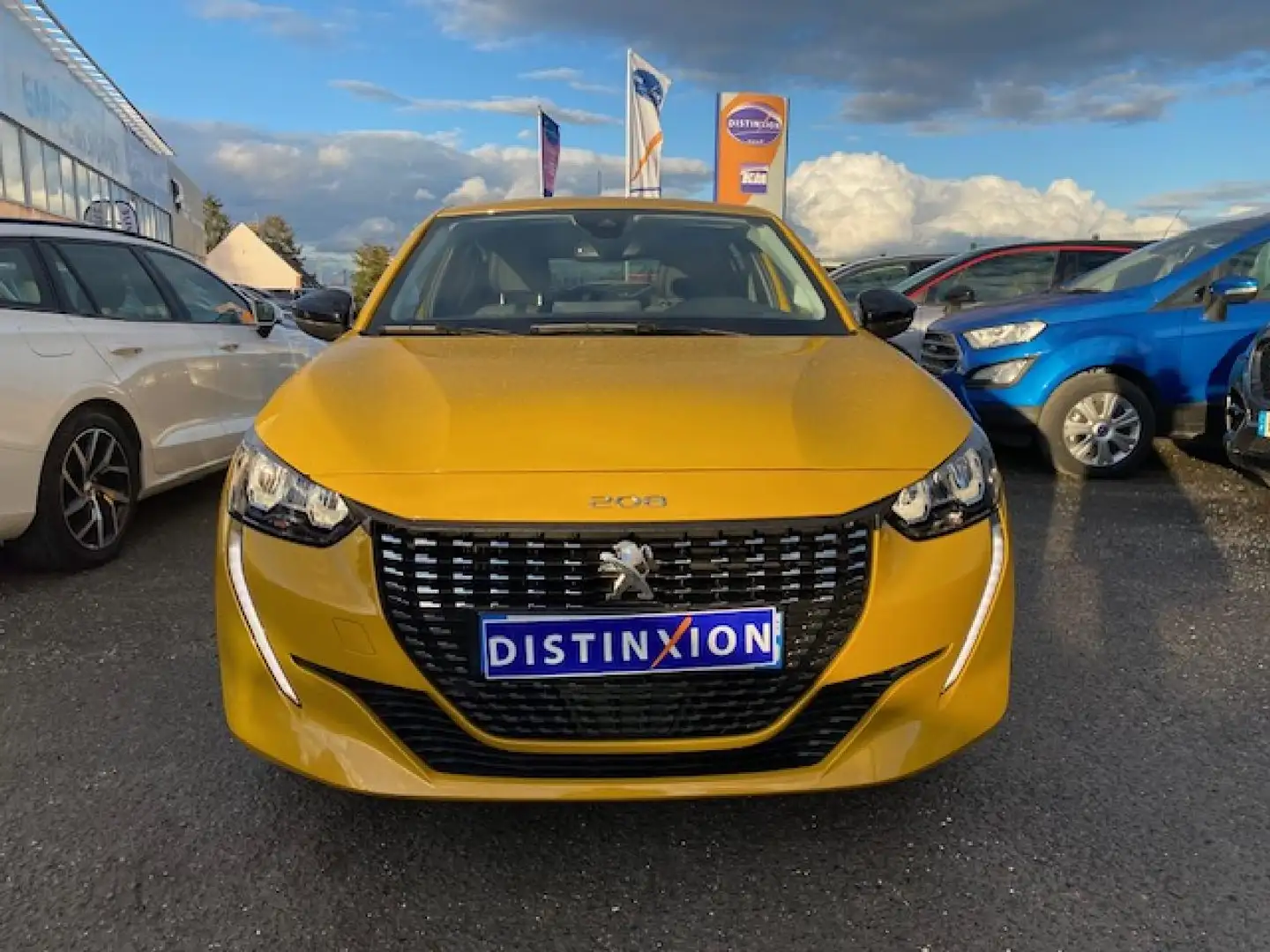 Peugeot 208 1.2i 12V S\u0026S - 100 - BV EAT8 ALLURE + SIEGES  Amarillo - 2