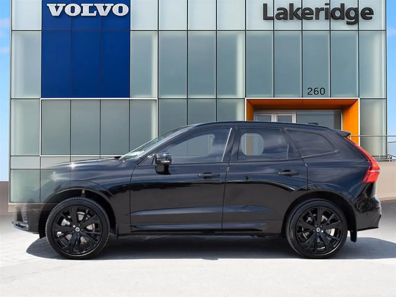 Volvo XC60 снимка Volvo XC60
