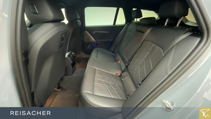 BMW 520 d A xDrive Tou M-Sport,AHK,Sitzbelü,Standh — photo 8