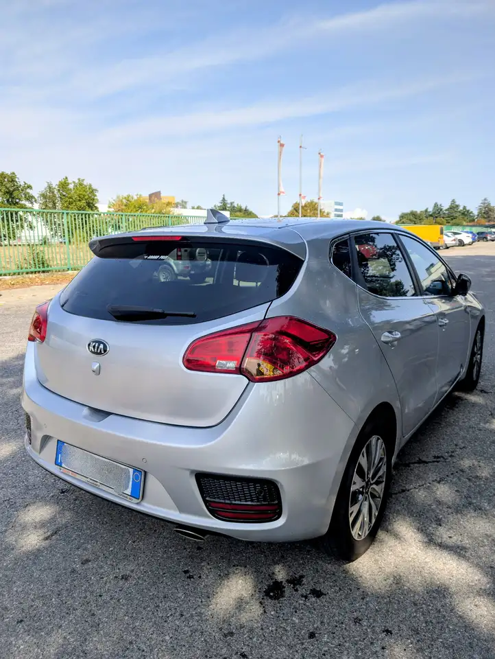 Kia Ceed / cee'd