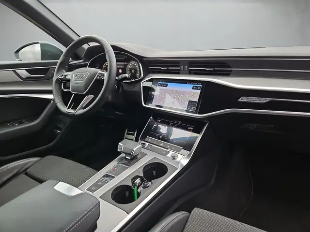 Audi A6 view 8