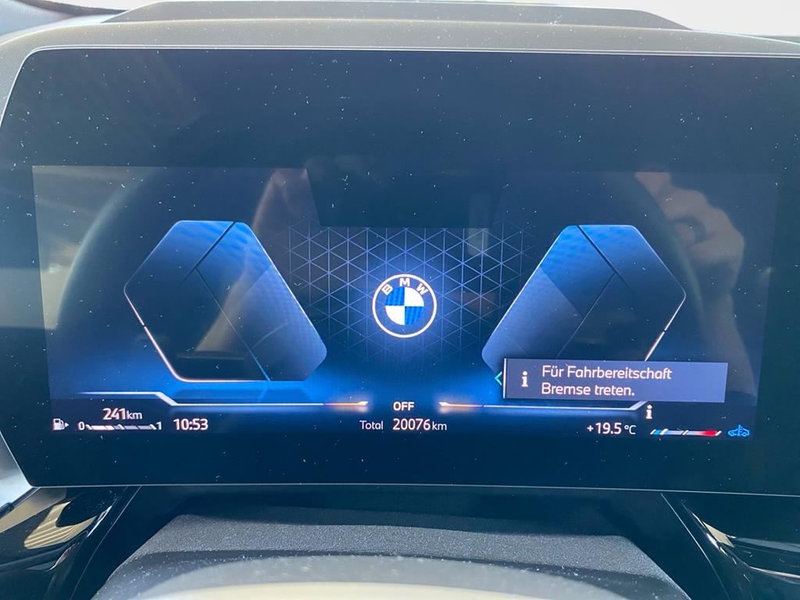BMW 218 M Sport — photo 14
