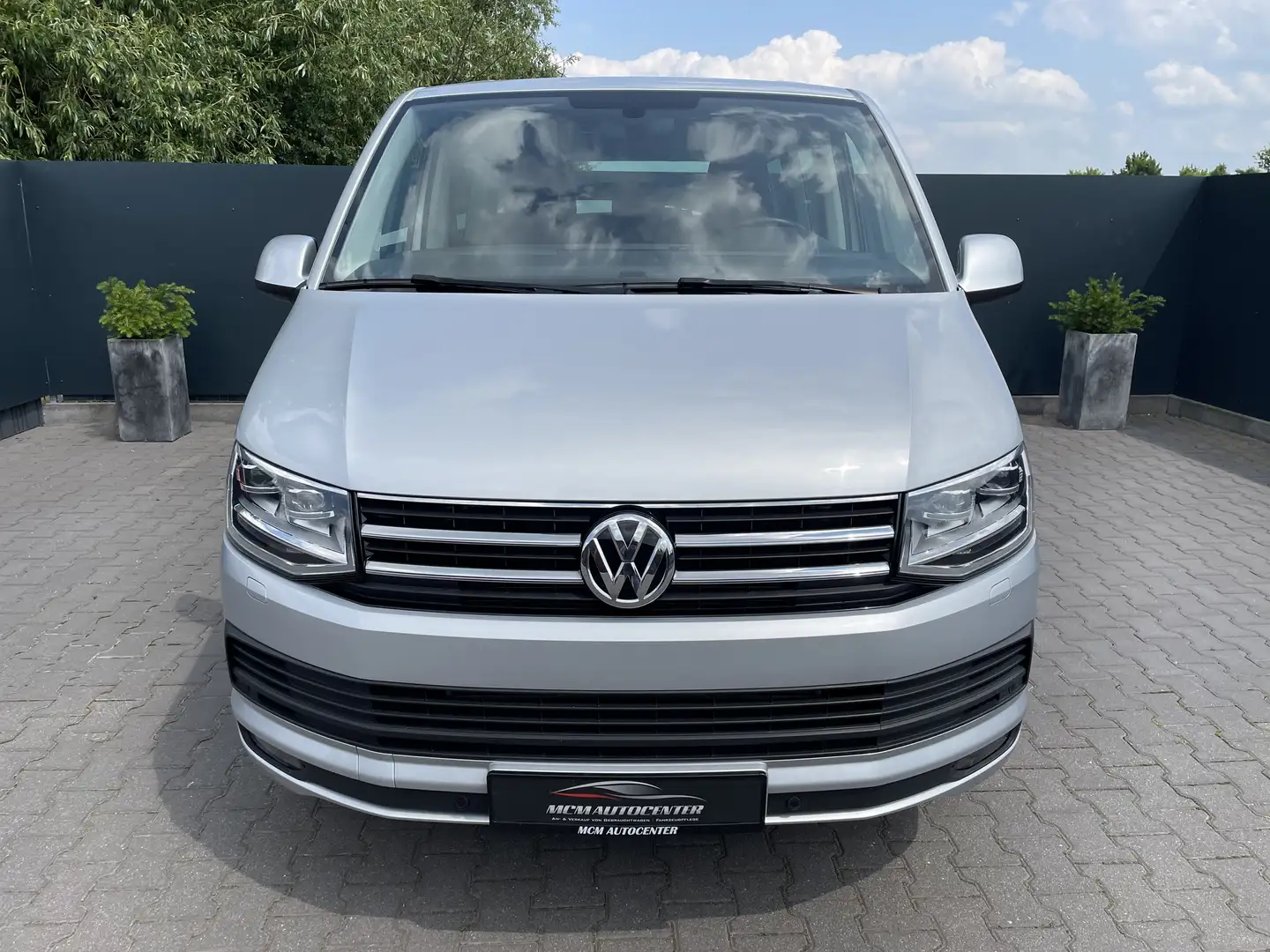 Volkswagen T6 Caravelle Comfortline lang, LED-Scheinwerfer Gris - 2