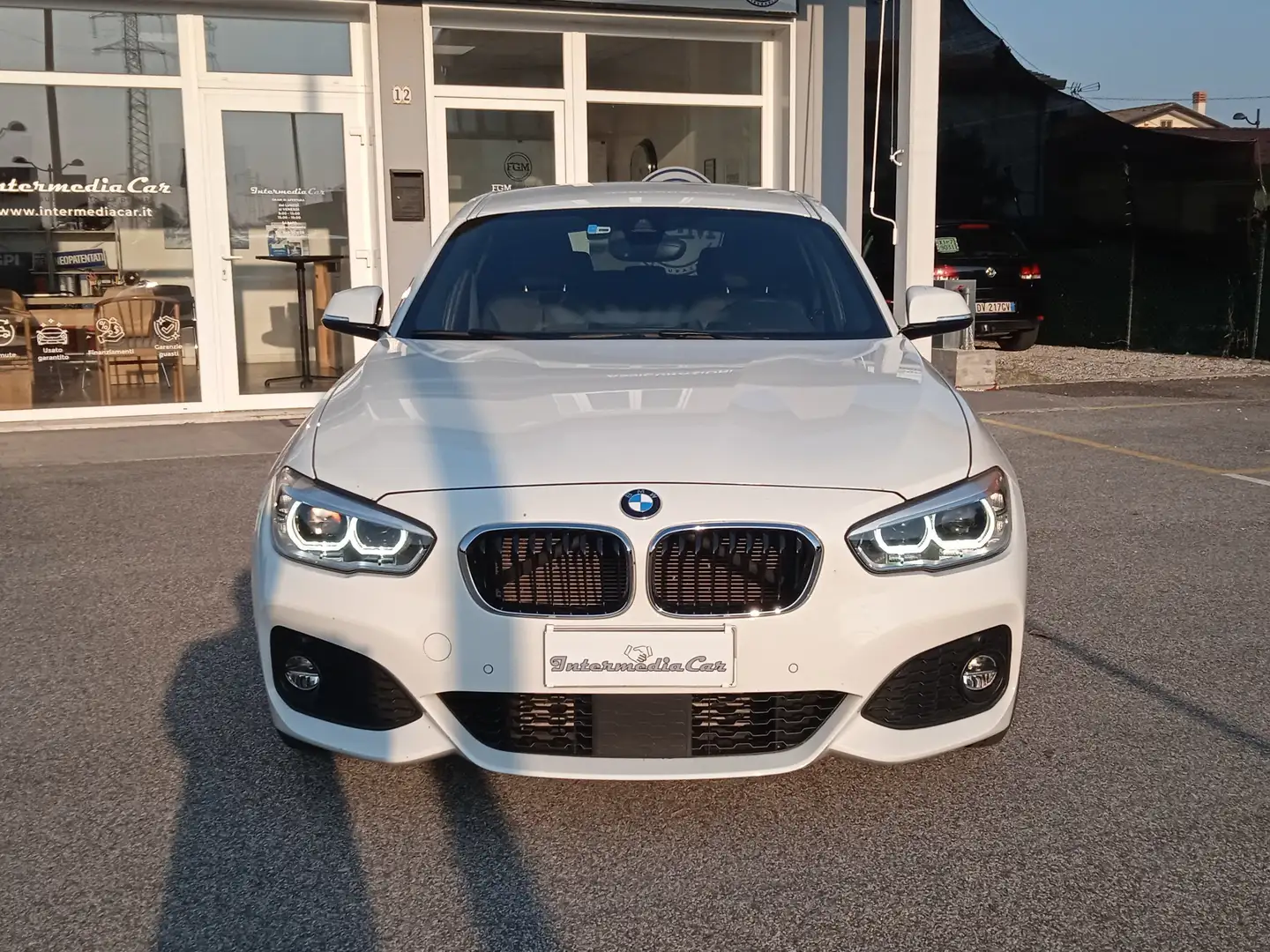 BMW 118 Serie 1 F/20-21 2015 118d Msport 5p auto Bianco - 2
