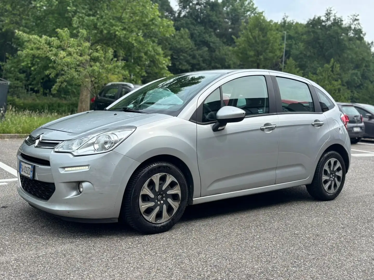 Citroen C3 1.2vti EXCLUSIVE Plateado - 2
