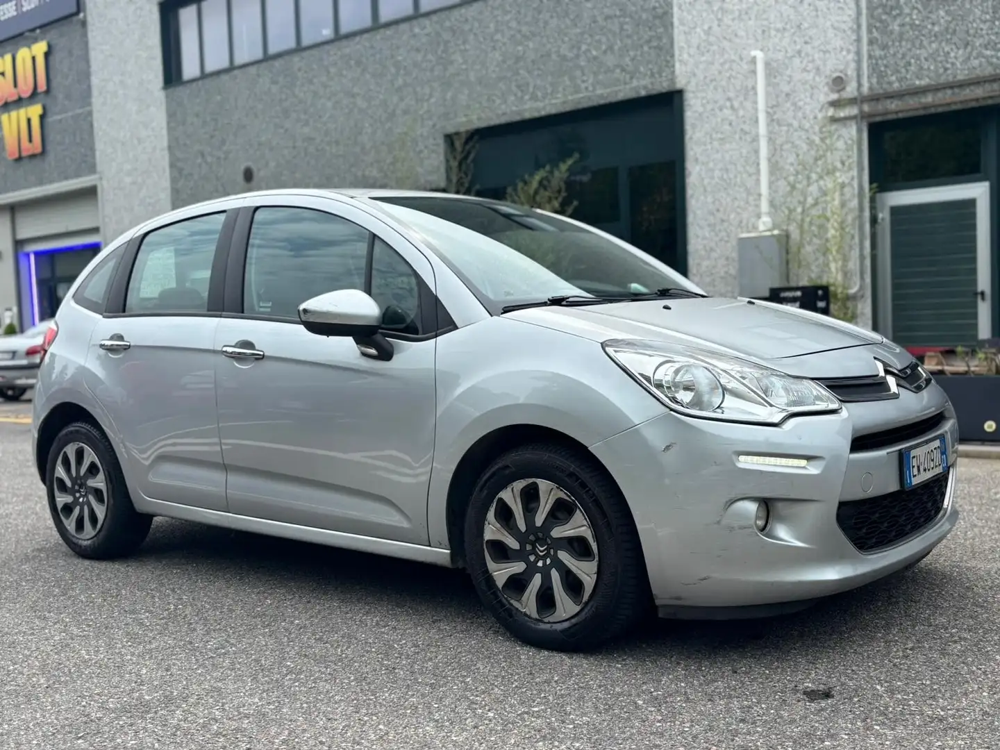 Citroen C3 1.2vti EXCLUSIVE Plateado - 1