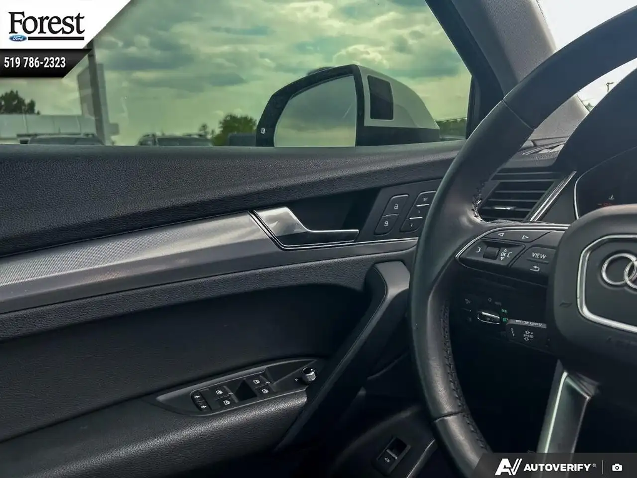 Audi Q5 снимка Audi Q5