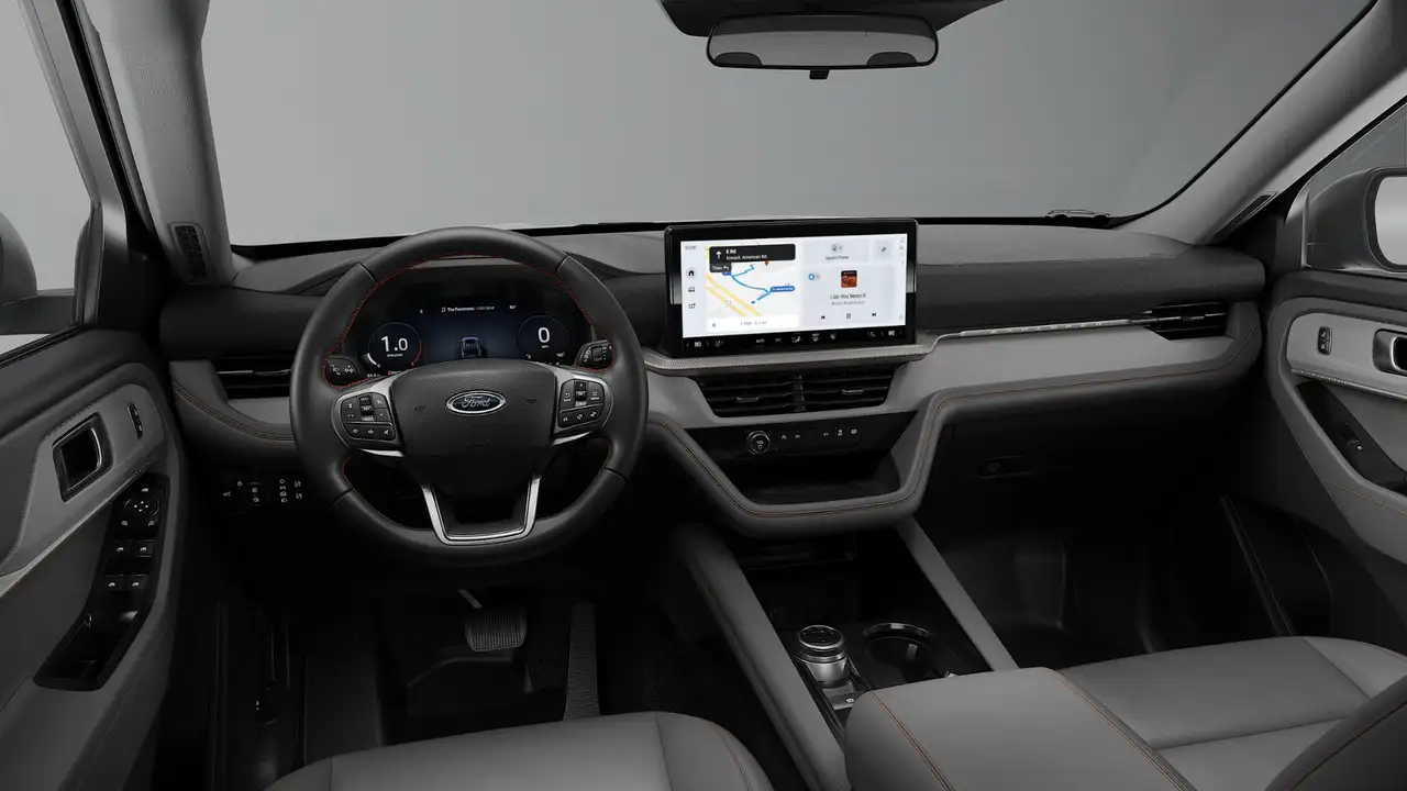 Ford Explorer снимка Ford Explorer