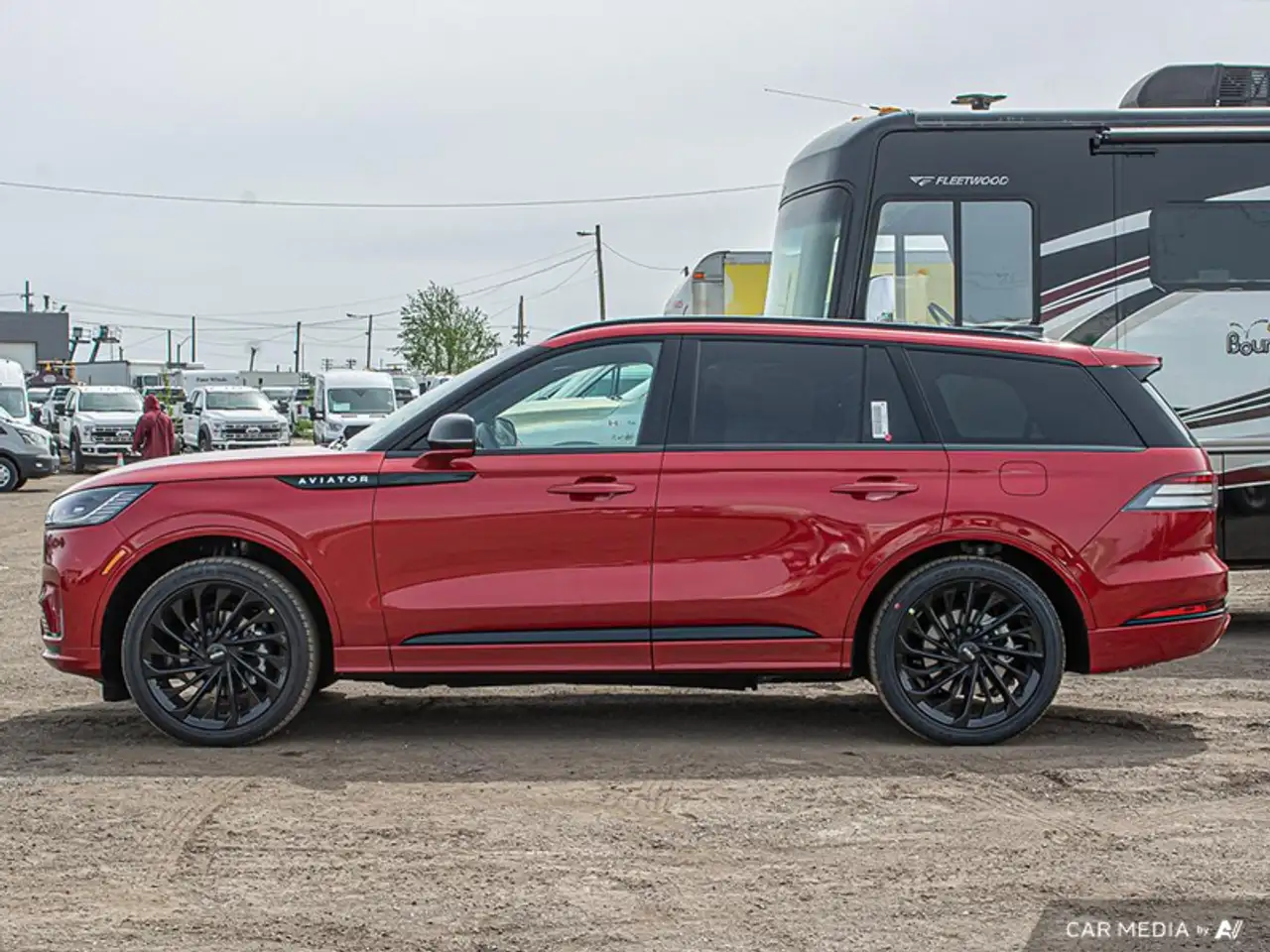 Lincoln Aviator снимка Lincoln Aviator