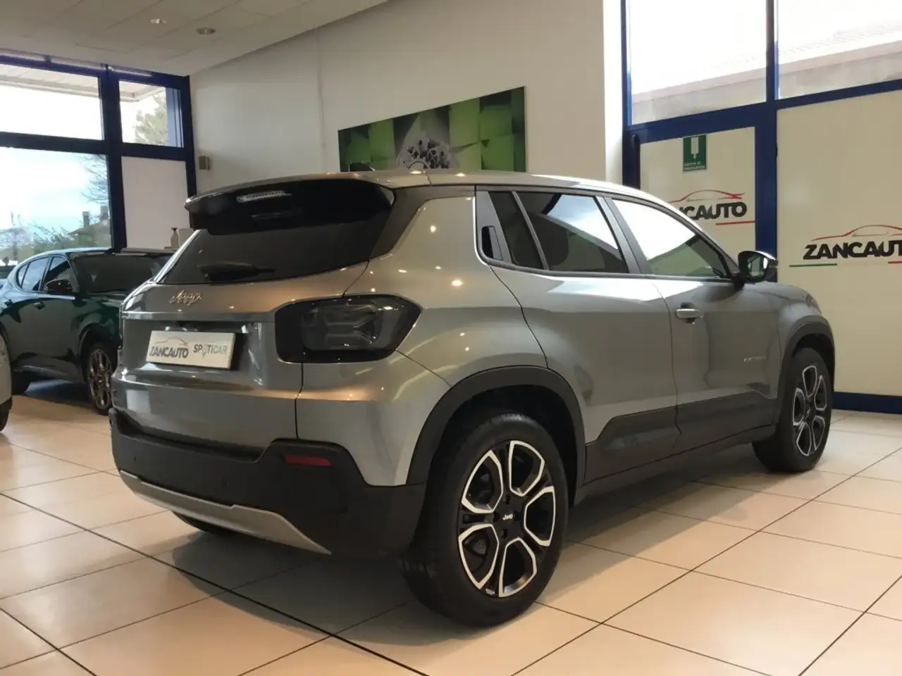 Jeep Avenger full-electric Summit fwd 156cv auto MY25 KM0, миниатюра 8