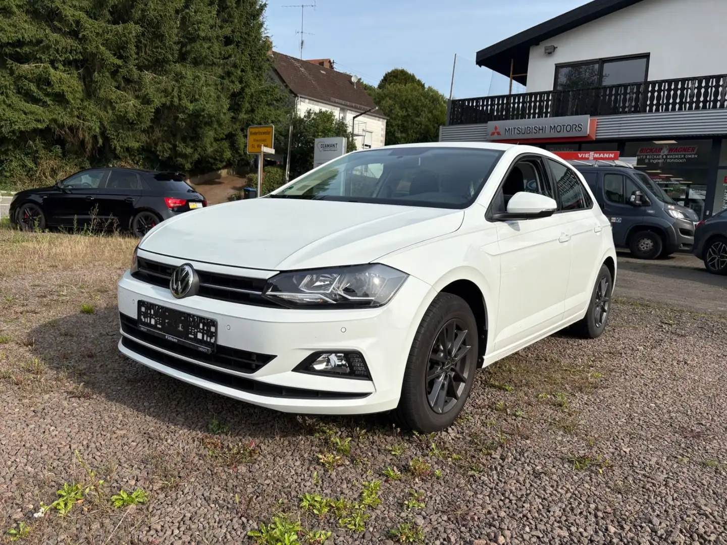 Volkswagen Polo 1.0 TSI OPF 70kW DSG Automatik/Klima Белый - 1