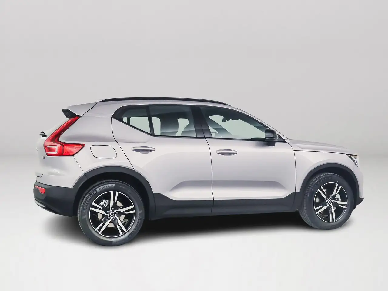 Volvo XC40 2026