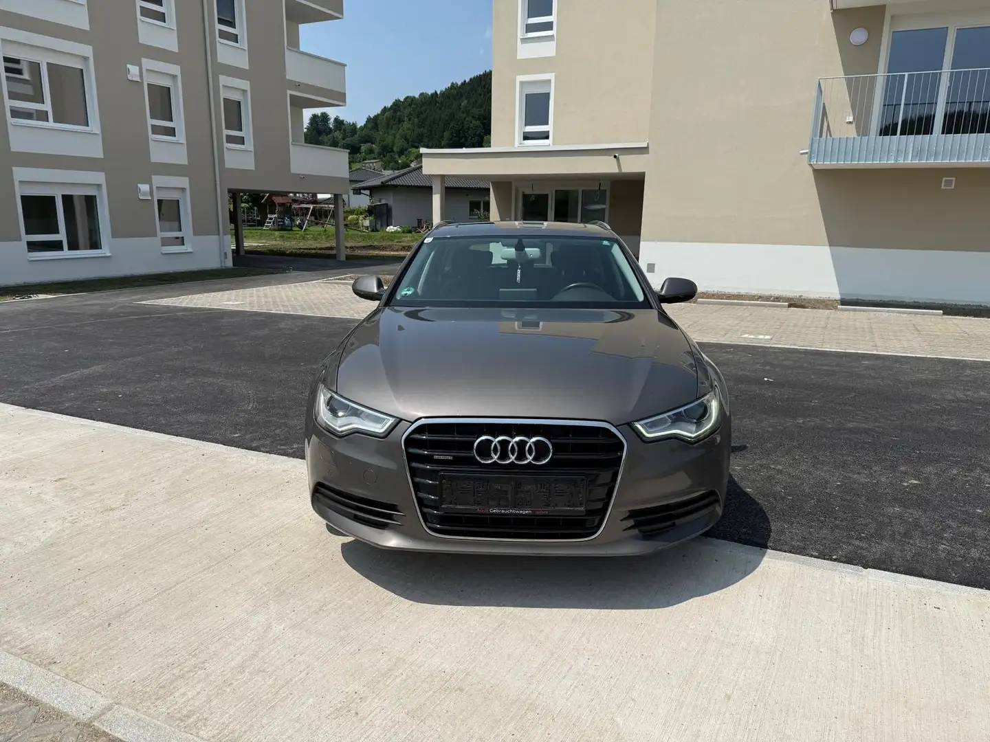 Audi A6 Avant 3,0 TDI quattro 4G5 top Ausstattung Grau - 2