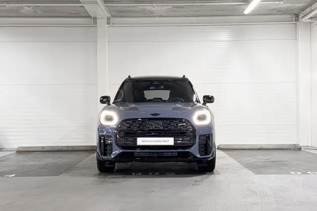 MINI Countryman view 5