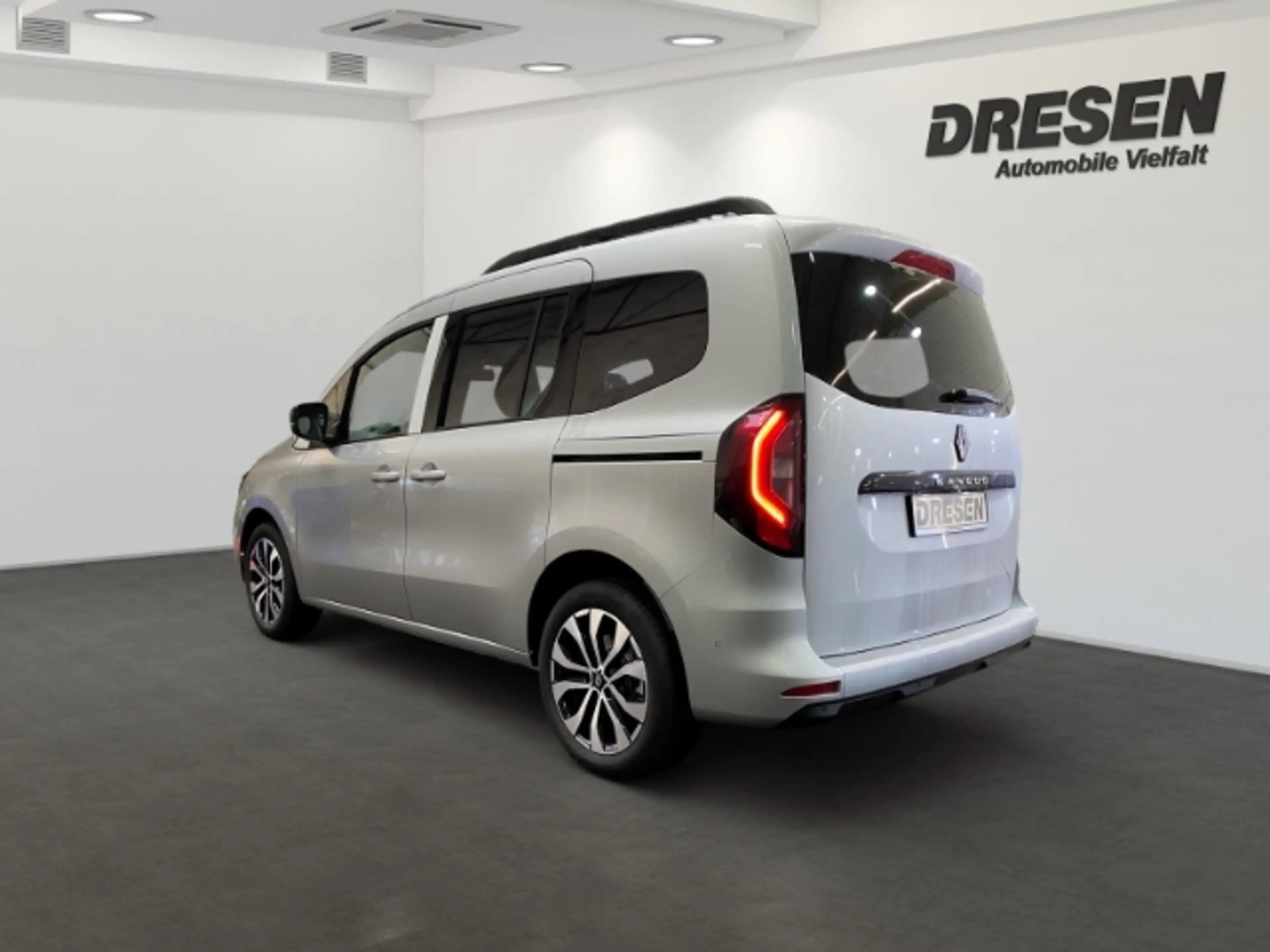 Renault Kangoo III Techno TCe 130 EDC Navi+Rückfahrkamera+Sitzhei — photo 4