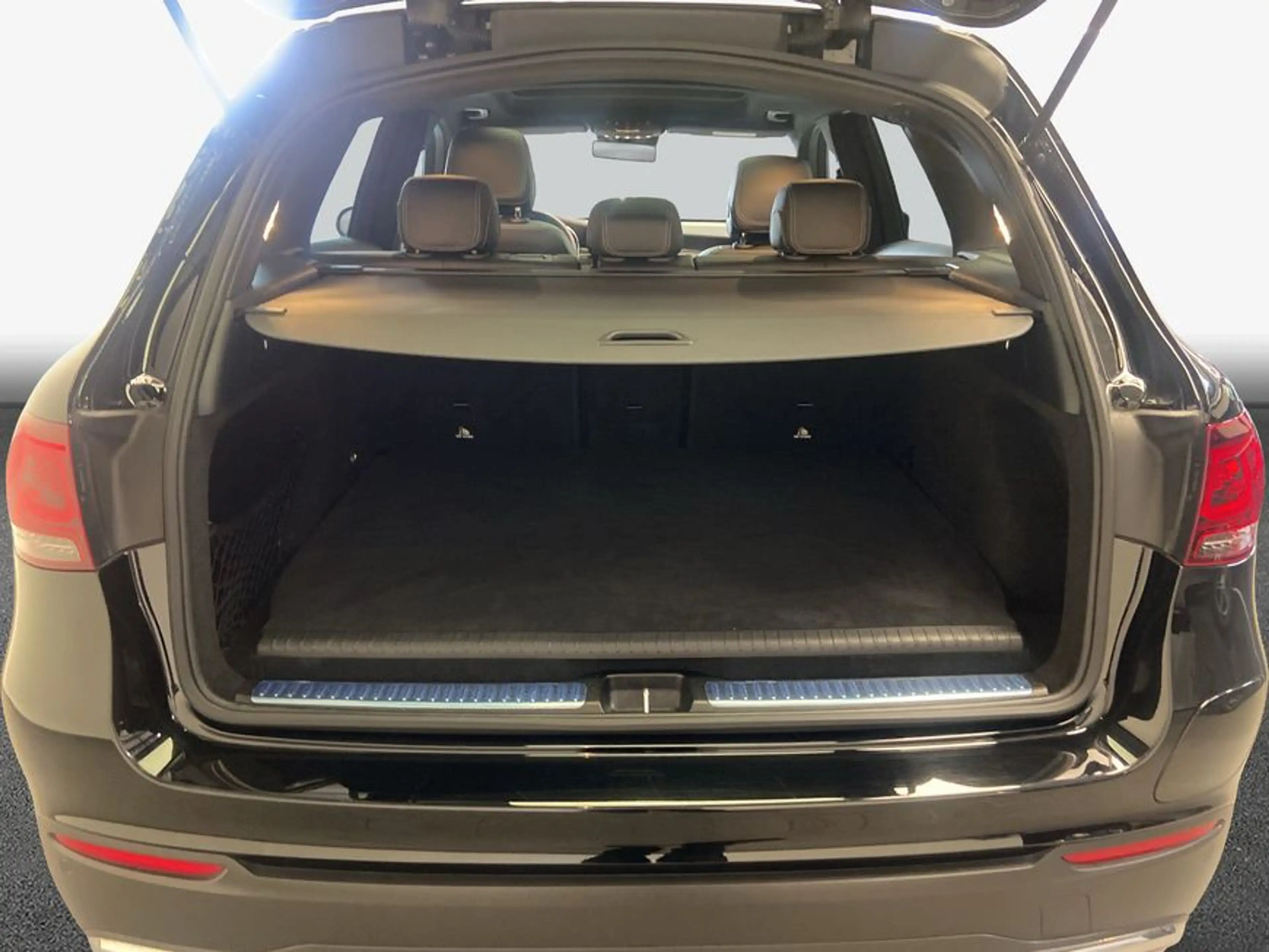 Mercedes-Benz GLC 300 GLC — photo 8