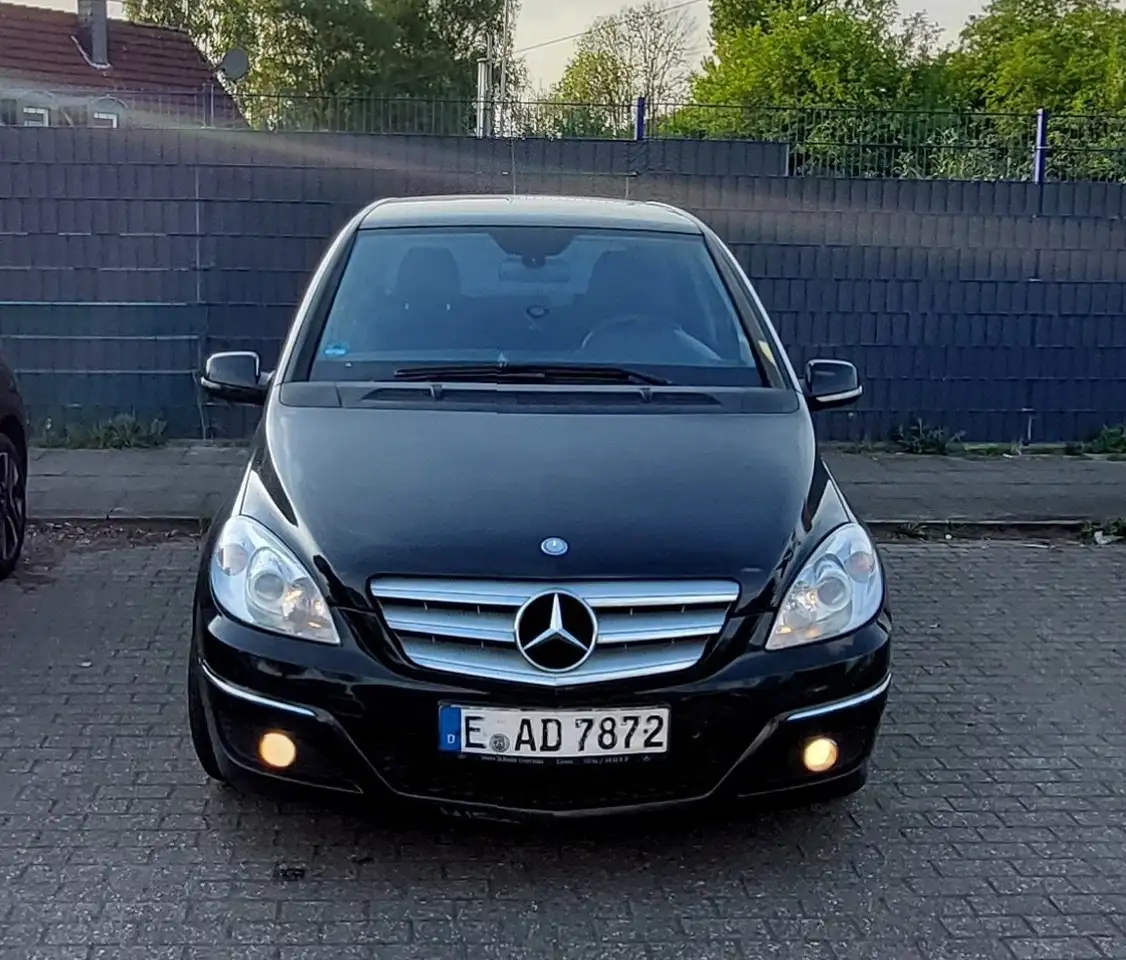 Mercedes-Benz 180