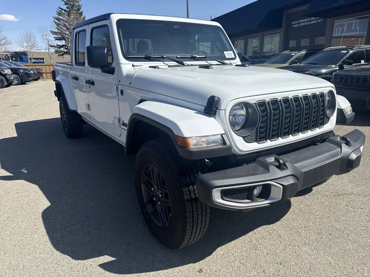 Jeep Gladiator снимка Jeep Gladiator