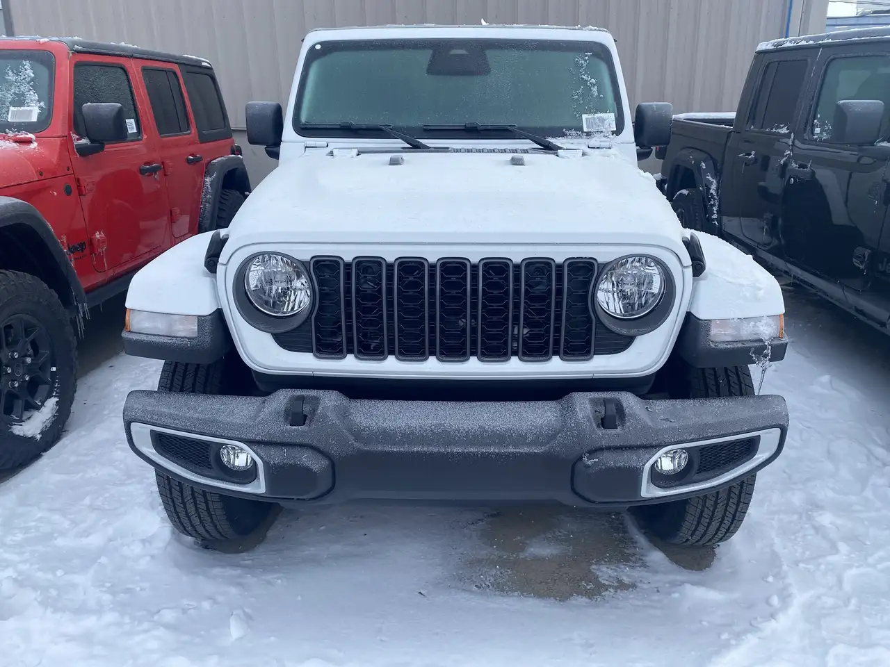 Jeep Gladiator снимка Jeep Gladiator