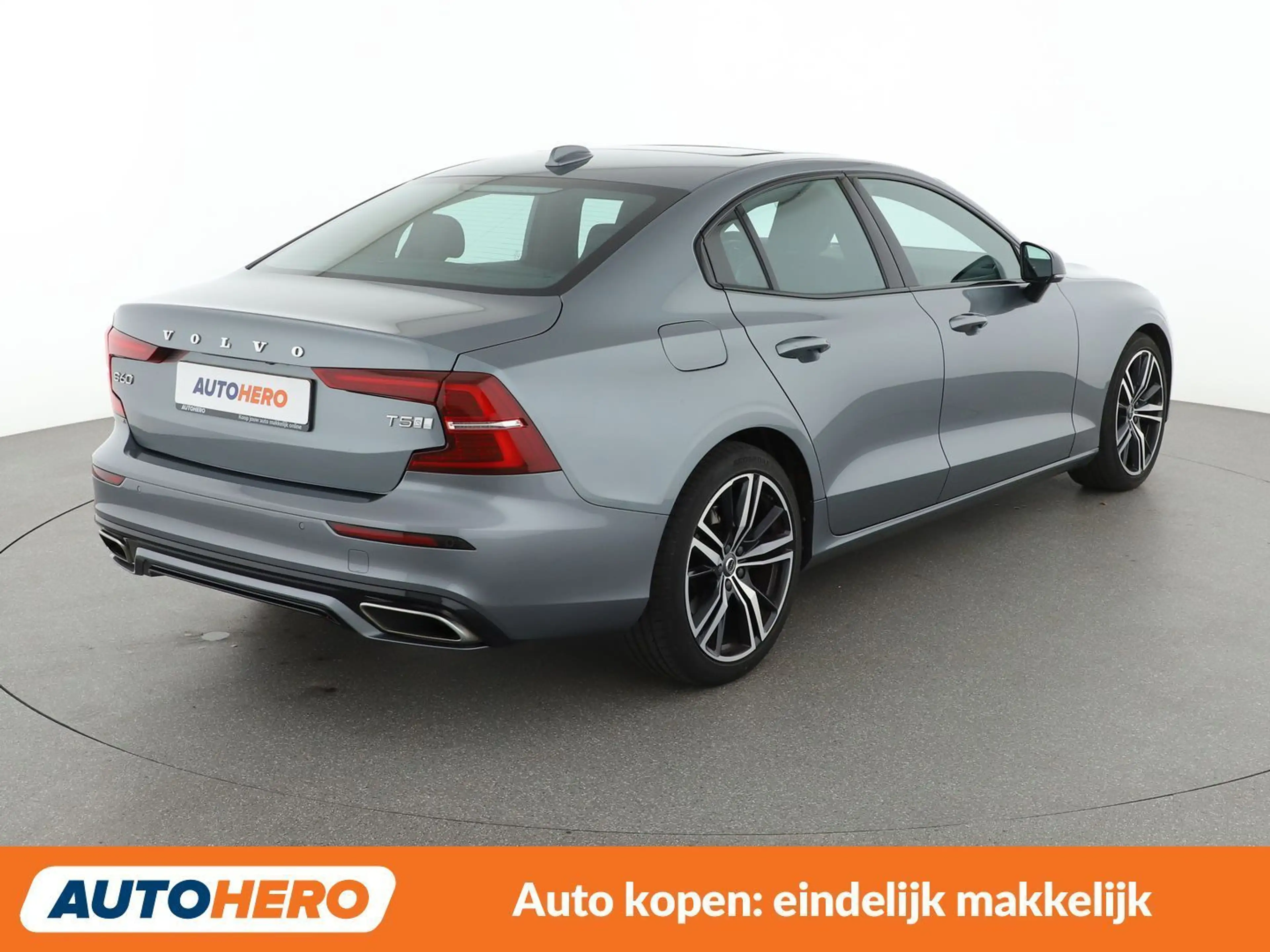 Volvo S60 2.0 T5 R-Design — photo 6