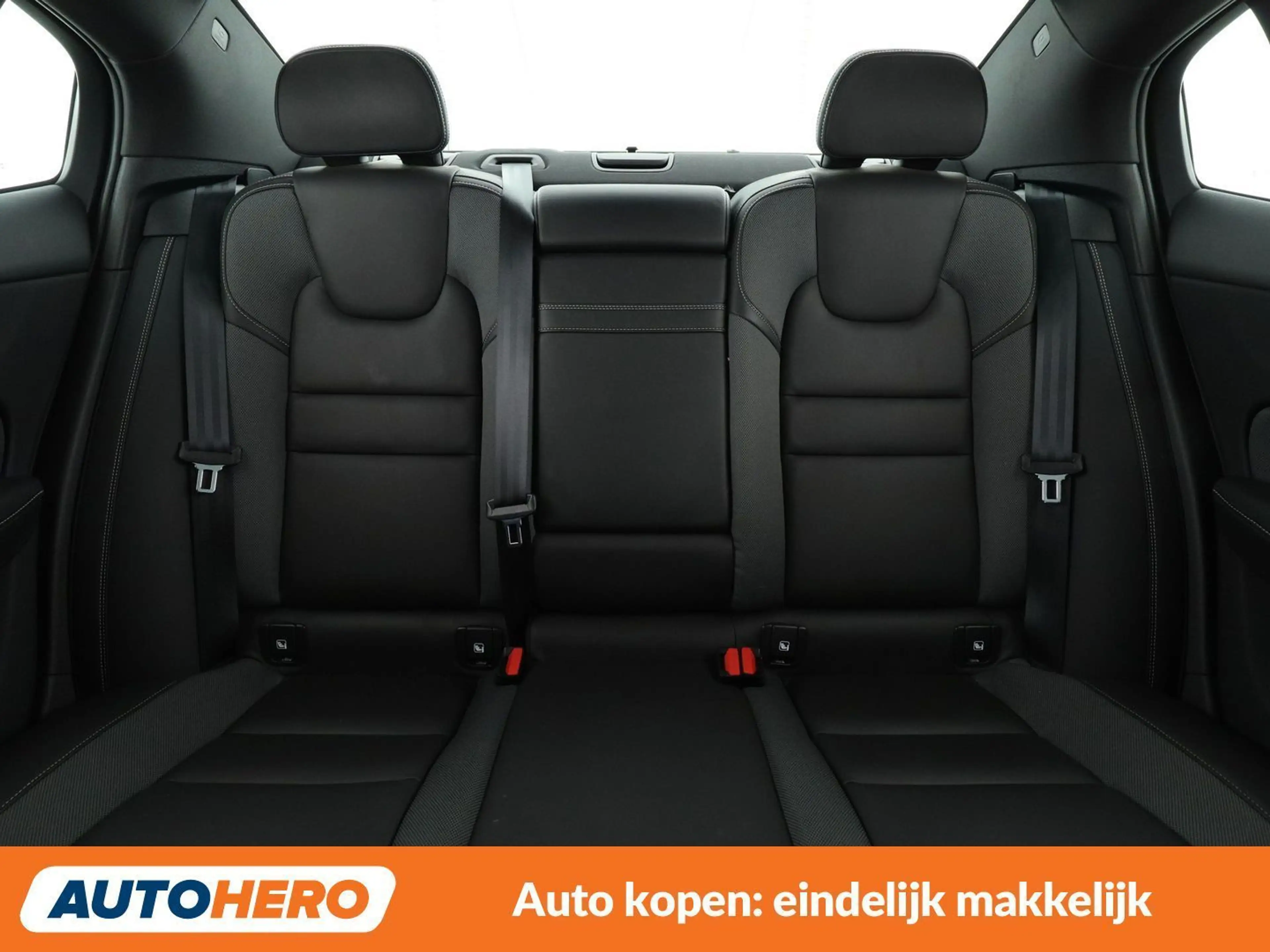 Volvo S60 2.0 T5 R-Design — photo 15