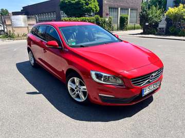 V60 D6 Twin Engine Geartronic Momentum