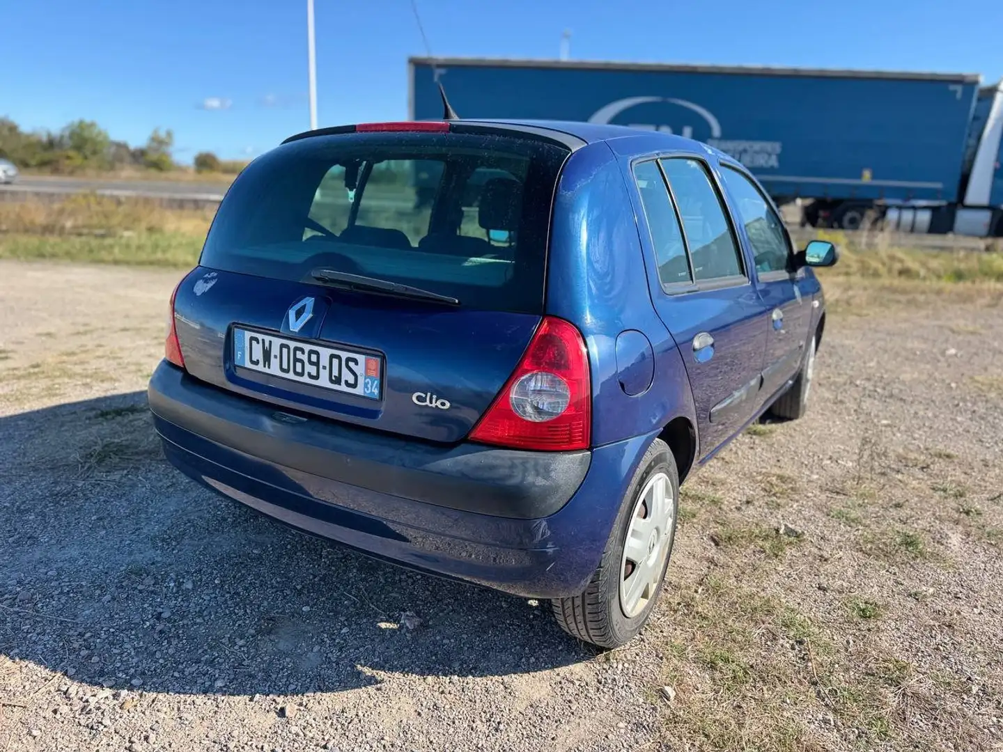Renault Clio Clio 1.2i 16V Authentique Pack Clim Blau - 2