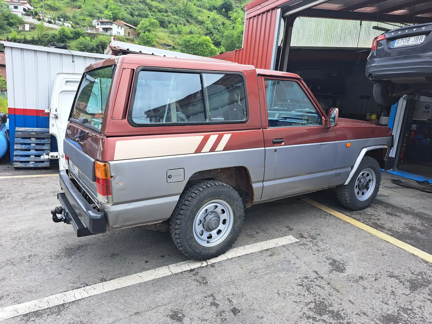 Nissan Patrol Patrol Corto TB 6 cil. Mauve - 2