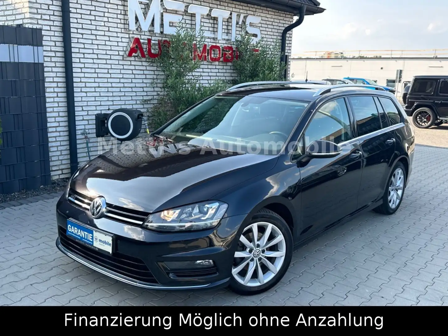Volkswagen Golf 1.6 TDI DSG BMT R-Line Variant/Xenon/Navi/ Schwarz - 1