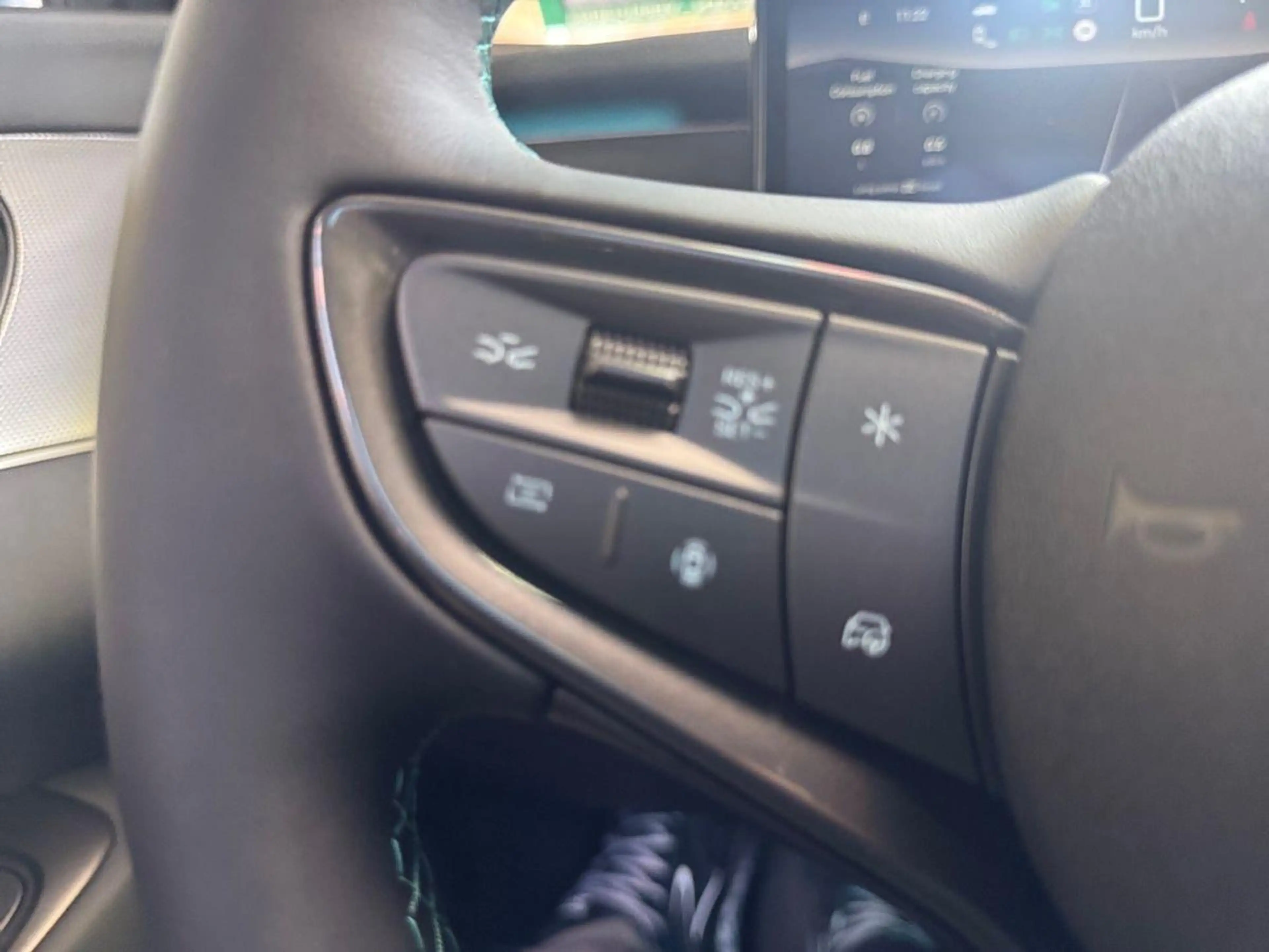 BYD Seal 6 Touring 1.5 PHEV DM-i 156 kW Comfort — photo 16