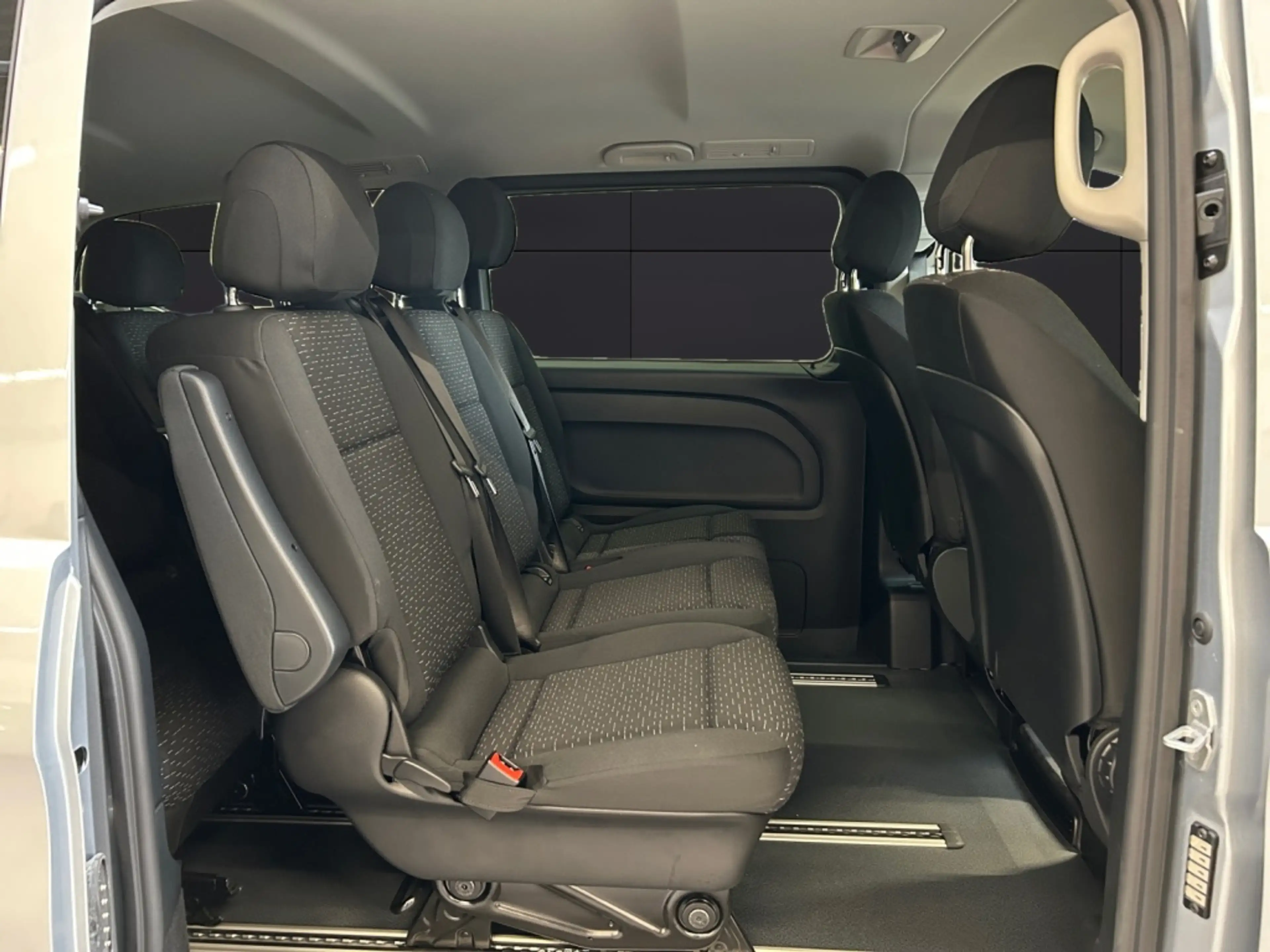 Mercedes-Benz Vito 116 CDI Tourer PRO Lang LED*AHK*STHZG*Kamera — photo 13