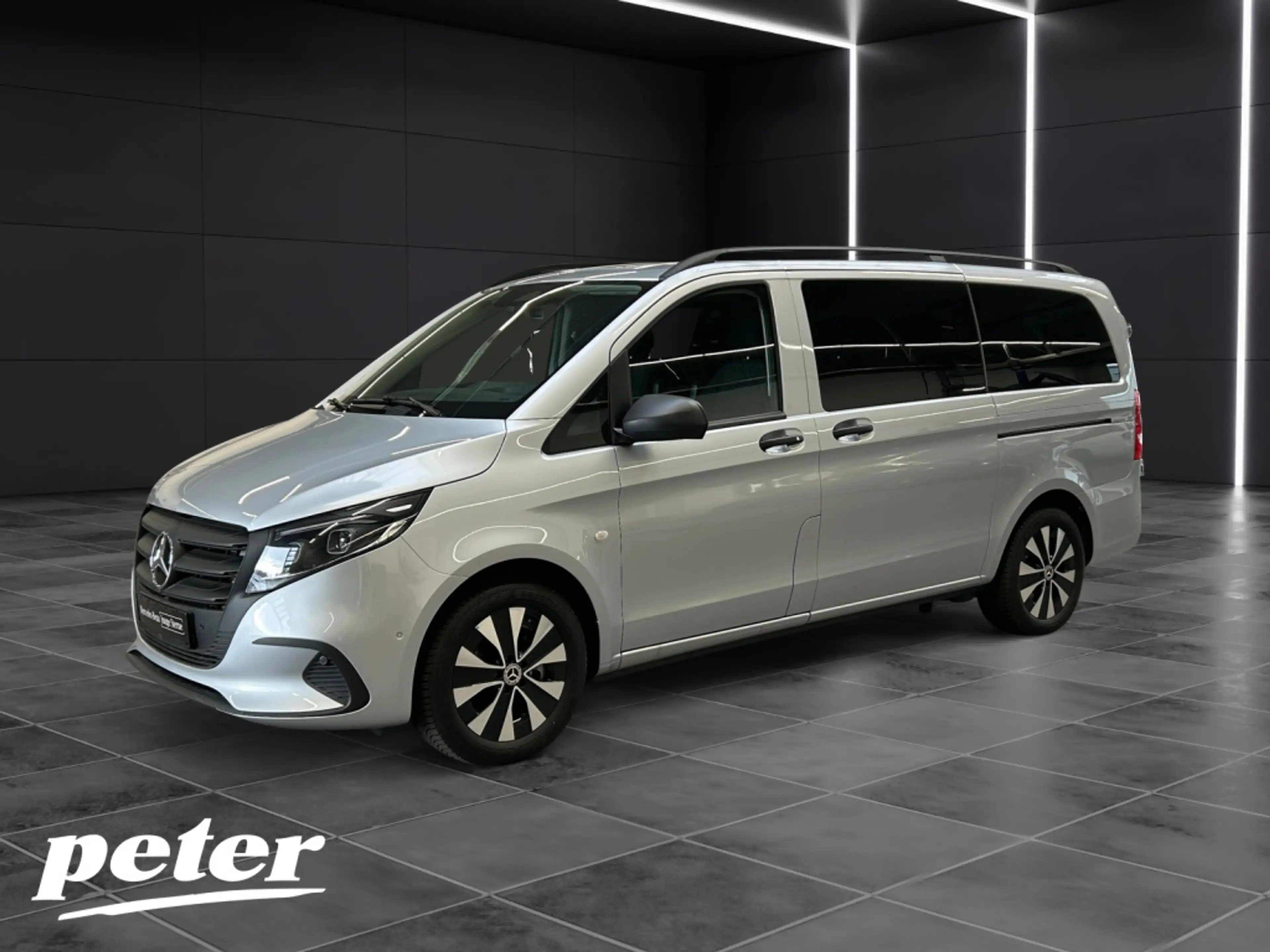 Mercedes-Benz Vito 116 CDI Tourer PRO Lang LED*AHK*STHZG*Kamera — photo 2