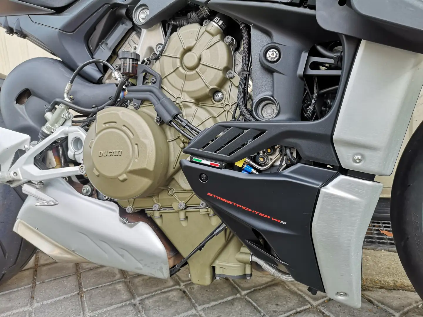 Ducati Streetfighter Noir - 2