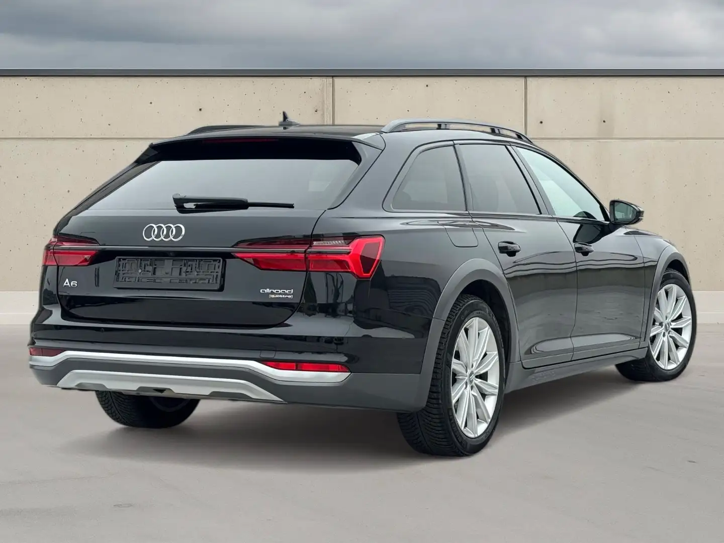 Audi A6 allroad 50 TDI quattro tiptronic Schwarz - 2