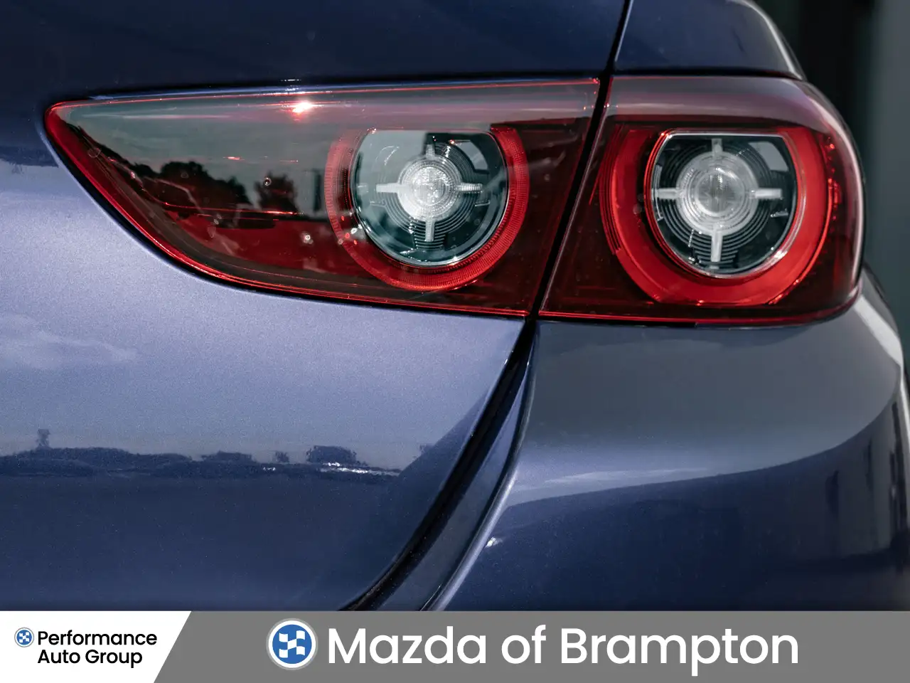 Mazda 3 снимка Mazda 3