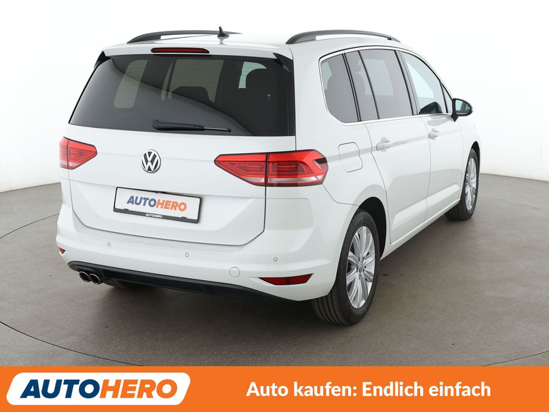 Volkswagen Touran 2.0 TDI Highline BMT Aut. *NAVI*LED*ACC*CAM* — photo 6