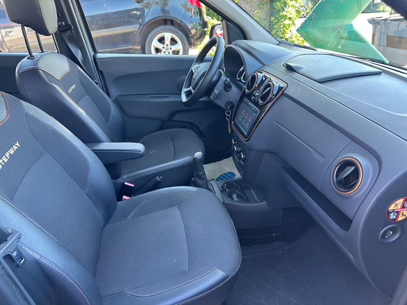 Dacia Lodgy Stepway/7-SITZE/NAVI/TEMP/PDC/GJR/LMF — photo 14