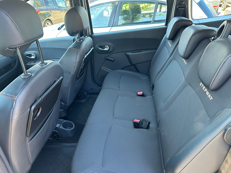 Dacia Lodgy Stepway/7-SITZE/NAVI/TEMP/PDC/GJR/LMF — photo 11