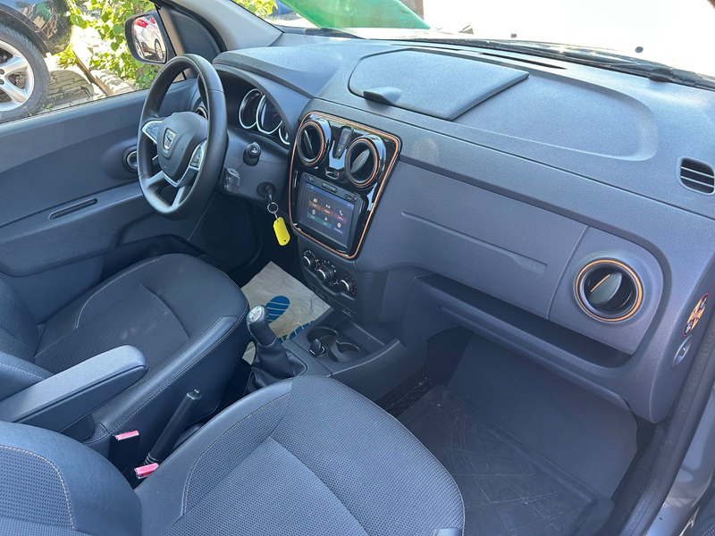 Dacia Lodgy Stepway/7-SITZE/NAVI/TEMP/PDC/GJR/LMF — photo 13