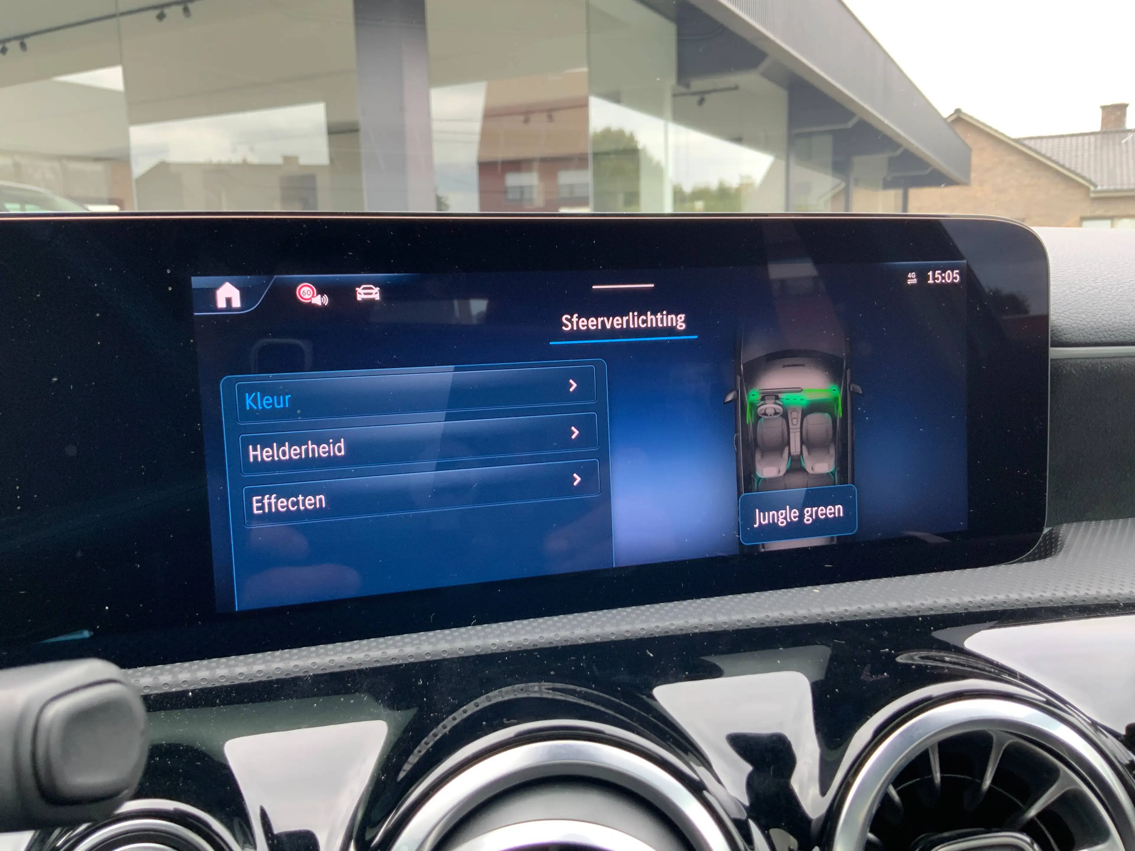 Mercedes-Benz A 180 AMG Line panorama dak led — photo 14