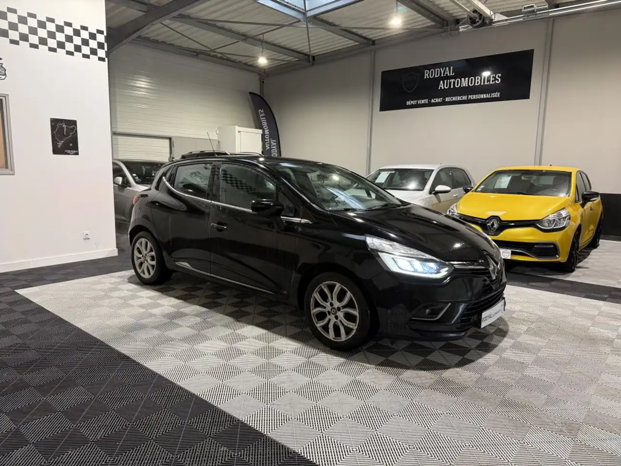 Renault Clio 1.2 i 120ch energy Intens BOSE EDC
