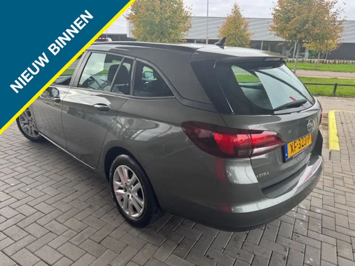 Opel Astra Sports Tourer 1.0 TURBO 105 PK ONLINE EDITION (77. Grijs - 2