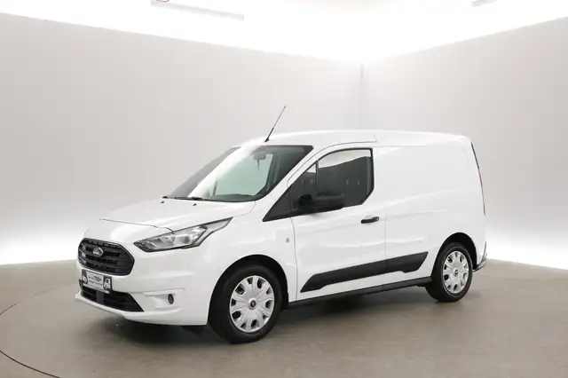 Ford Transit Connect view 8