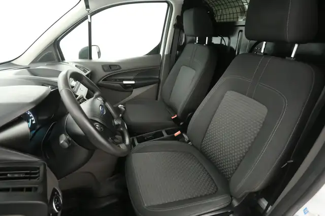 Ford Transit Connect view 9