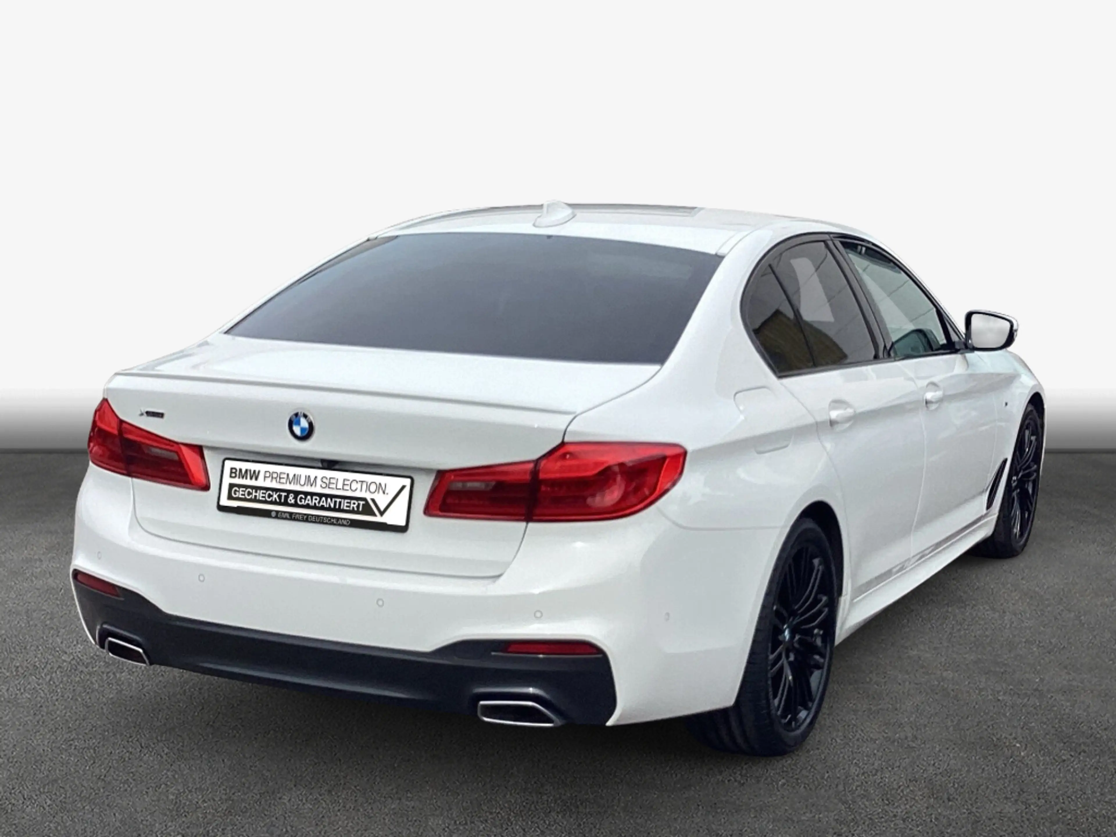 BMW 520 d xDrive Aut. LED* Head-Up* Harman/Kardon* — photo 2